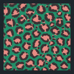 Moderne Korallenrosa Schwarzer Grüner Leopard Tier Künstlicher Leinwanddruck<br><div class="desc">Dieses moderne und trendige Muster ist perfekt für die stilvolle Mode. Es ist mit einem handgezeichnet Korallenrosa, schwarz und leuchtend grünen Safari-Tier-Druck ausgestattet. Es ist elegant, cool, künstlerisch und einzigartig. ***WICHTIGE HINWEIS FÜR DESIGN: Für individuelle Designanfragen, wie z.B. passende Produktanfragen, Farbänderungen, Platzierungsänderungen oder andere Änderungswünsche, klicken Sie bitte auf den...</div>