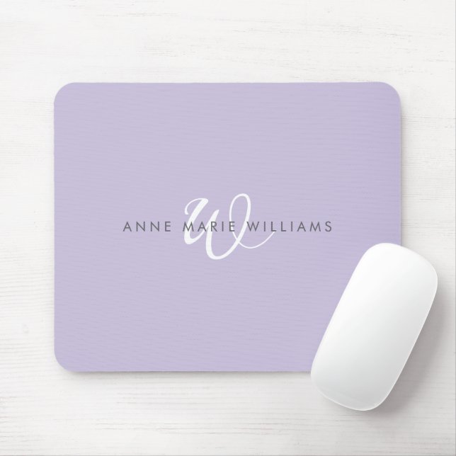 Moderne Lavendel Weiße Schrift Monogramm Mousepad (Mit Mouse)