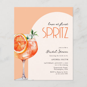 Moderne Liebe des Haushalts im ersten Spritz-Braut Flyer