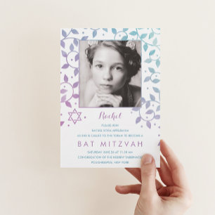Moderne lila + tealfarbene Foto-Bat-Mizwa-Einladun Einladung