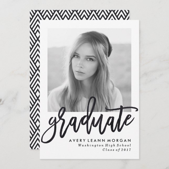 Moderne Luxe Black Script Graduation Party Einladung (Vorne/Hinten)