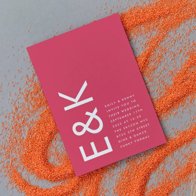 Moderne Magenta Rot Monogram Hochzeit Einladung (Von Creator hochgeladen)