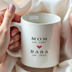 Moderne Mama Baba Jahr Osten. Tasse