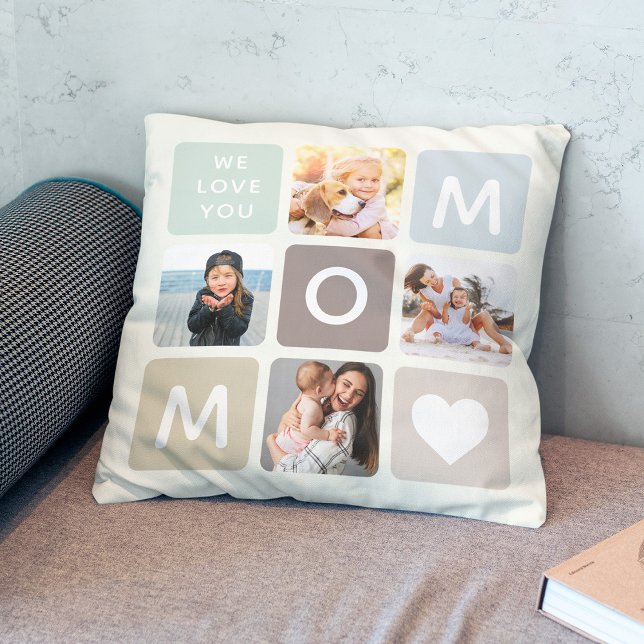 Moderne MAMA Foto Collage Muttertag Niedliche Fami Kissen (Hug mom love! Our modern Mother's Day pillow, featuring a cute family photo collage. )