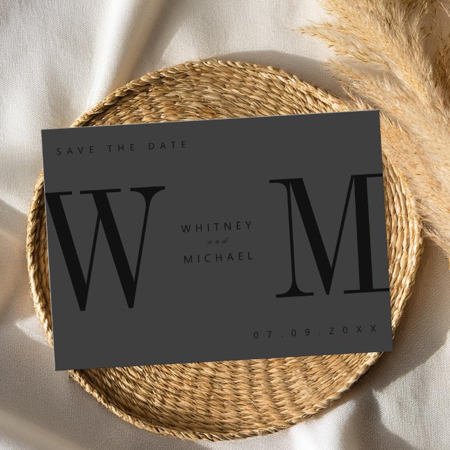 Moderne Matte Black Minimalistisch Monogram Weddin Save The Date (Von Creator hochgeladen)