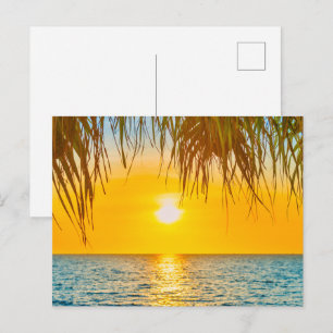 Moderne Meerblick-Wohnung Postkarte