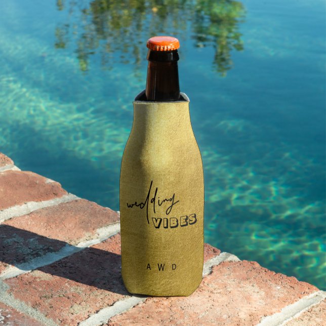 Moderne Metallic Gold Wedding Vibes Bottle Cooler Flaschenkühler (In Situ Pool)