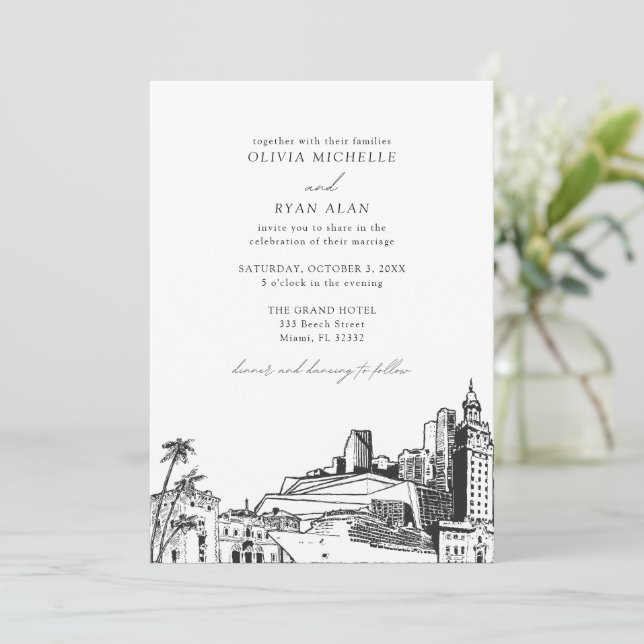 Moderne Miami Skyline Black & White Wedding Einladung (Stehend Vorderseite)