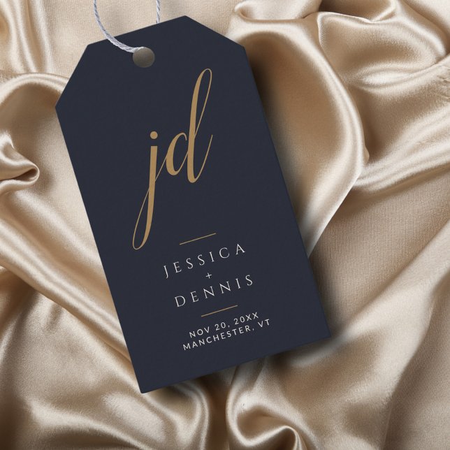 Moderne Minimal elegante Script Monogram Wedding Geschenkanhänger (Von Creator hochgeladen)