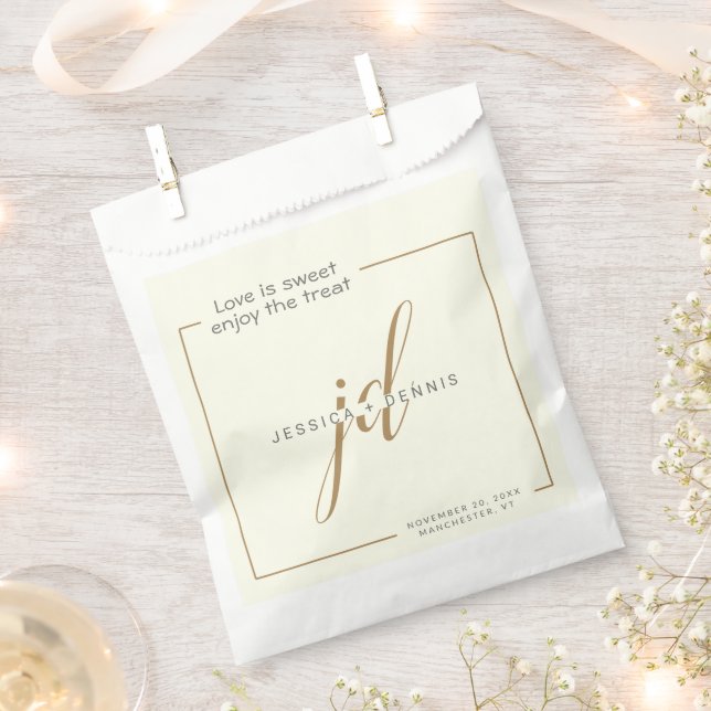 Moderne Minimal elegante Script Monogram Wedding Geschenktütchen (Ausgeschnitten)