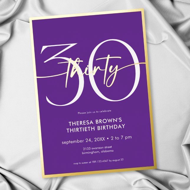 Moderne Minimal Lila 30 Script Geburtstag Folieneinladung (Modern Minimal Purple Thirty Script Birthday Foil Invitation)