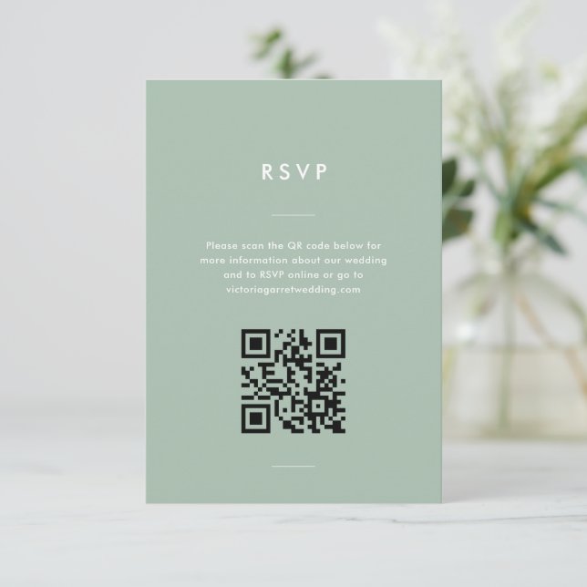 Moderne Minimal Sage Green Script Hochzeit RSVP Karte (Stehend Vorderseite)