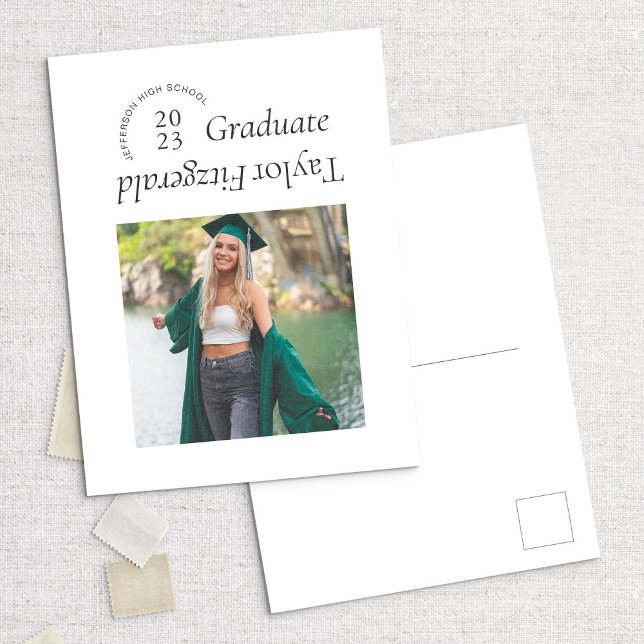 Moderne Minimal Trendy Grad Ankündigung Postkarte (Von Creator hochgeladen)