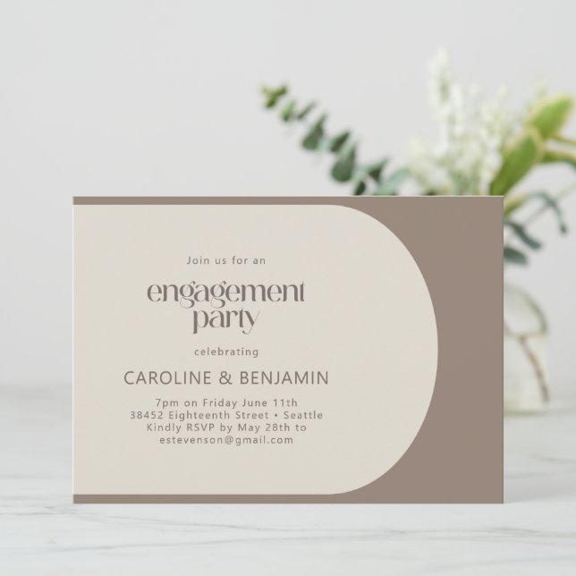 Moderne minimale Farbblock-Braune Engagement-Parte Einladung (Stehend Vorderseite)