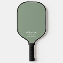 Moderne minimale grüne Monogramm Name + Kontaktinf Pickleball Schläger