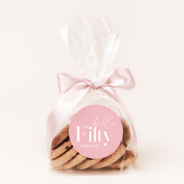 Moderne minimale mädchenhafte rosa einfach 50. Geb Runder Aufkleber (Von Creator hochgeladen)