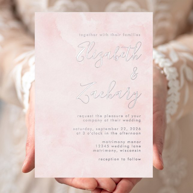 Moderne, minimale Silver Script Blush Pink Wedding Folieneinladung (Von Creator hochgeladen)