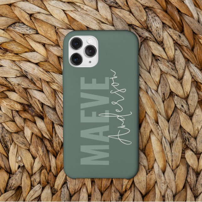 Moderne minimale Typografie durch grüne Eleganz Case-Mate iPhone Hülle (Von Creator hochgeladen)
