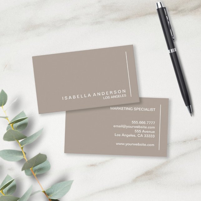 Moderne Minimalistisch Chic Taupe Beruflich Visitenkarte (Von Creator hochgeladen)