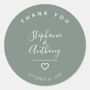 Moderne Minimalistisch Sage Green Heart Wedding Runder Aufkleber