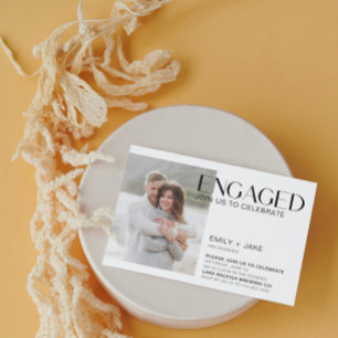 Moderne Minimalistische 2-Foto-Verlobung Schwarz/W Einladung