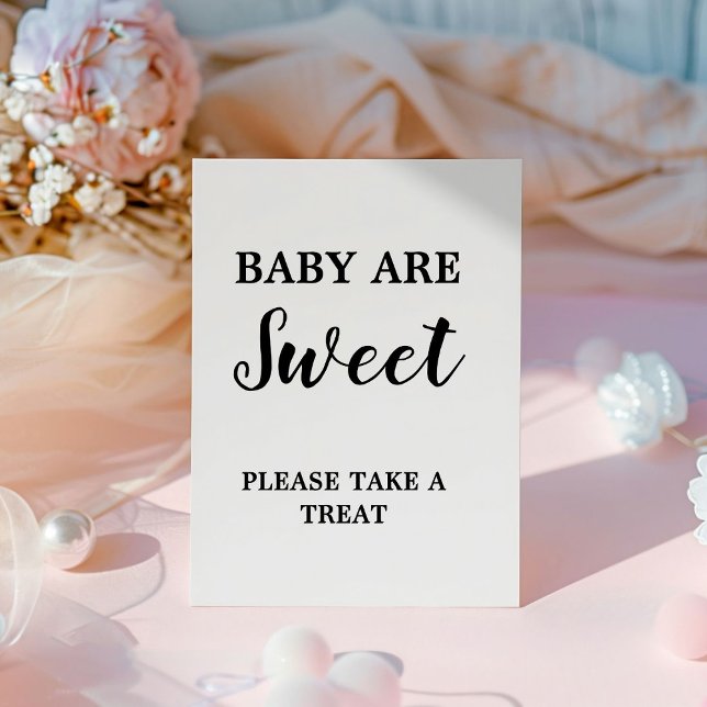 Moderne minimalistische Baby-Dusche sind süße Baby Sockelschild (Von Creator hochgeladen)