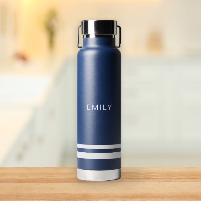 Moderne Minimalistische blaue Streifen Trinkflasche (Stylishly Personalize with Your Custom Name.)