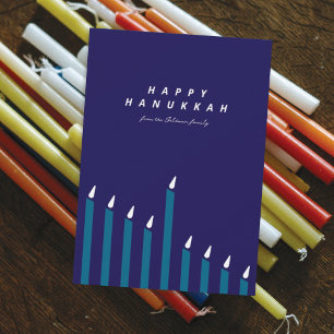 Moderne minimalistische Chanukka-Kerze in Navy und Feiertagskarte