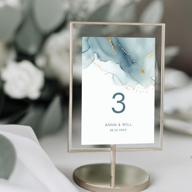 Moderne Minimalistische Elegant Dusty Blue Beach W Tischnummer (dusty blue modern beach wedding table number elegant bohemian romantic gold waves summer boho chic)