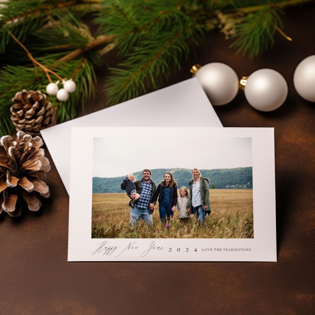 Moderne Minimalistische Fotokarte für Neujahr Einladung (Von Creator hochgeladen)