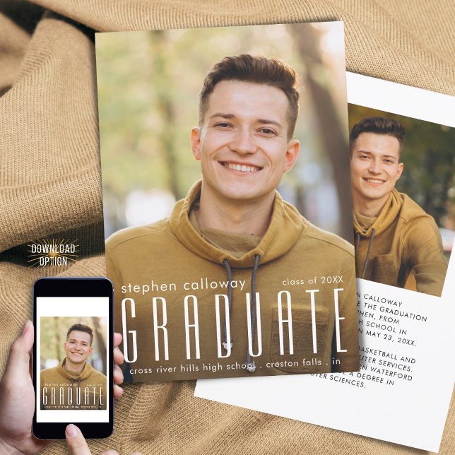 Moderne Minimalistische GRADUATE Typografie 2 Foto Ankündigung (Von Creator hochgeladen)
