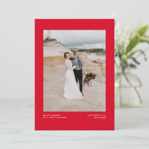 Moderne Minimalistische Hochzeit in Red Just Marri Ankündigung