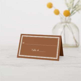 Moderne Minimalistische Hochzeit mit brauner Umran Platzkarte