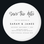 Moderne Minimalistische Hochzeit rettet das Datum Magnet<br><div class="desc">Eine einfache Moderne speichert den Datums-Magneten. Personalisieren Sie dieses minimalistisch schwarz-weiß Design,  um Ihre persönlichen Daten und Nachricht zu haben.</div>