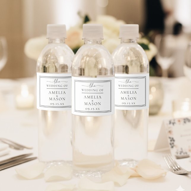 Moderne Minimalistische Hochzeit Schwarz/Weiß Wasserflaschenetikett (Modern Minimalist Wedding Black and White Water Bottle Label)
