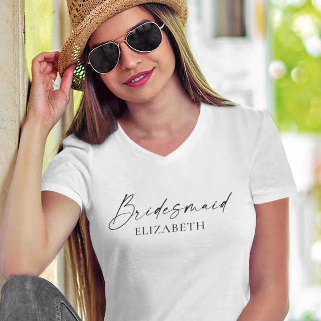 Moderne Minimalistische Kalligraphie Tinte Bridesm T-Shirt (Customize to change your personalized text size or text style. Many colors of shirts to choose from.)
