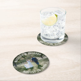 Moderne Minimalistische Liebe für Hochzeiten und d Runder Pappuntersetzer