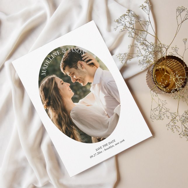 Moderne Minimalistische Oval Round Border Foto Hoc Save The Date (Von Creator hochgeladen)