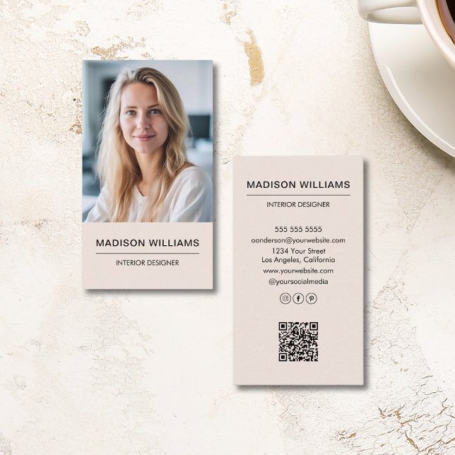 Moderne Minimalistische Rosa Foto QR Social Media Visitenkarte (Modern Minimalist Blush Pink Photo QR Social Media Business Card)