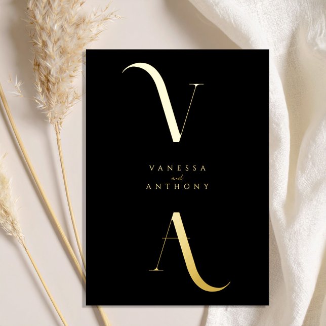 Moderne Minimalistische Schwarz-Gold-Hochzeit Folieneinladung (Von Creator hochgeladen)