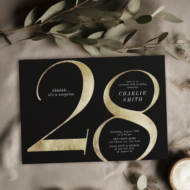 Moderne minimalistische Schwarz und Gold 28. Gebur Einladung (Modern minimalist black and gold 28th birthday invitation)