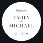 Moderne Minimalistische Schwarz-Weiß-Hochzeit Runder Aufkleber<br><div class="desc">Moderner,  minimalistischer Aufkleber mit schwarz-weißer Gastgeschenk Hochzeit. Personalisieren Sie alle Texte und Farben in diesem einfachen und modernen Hochzeitsdesign.</div>