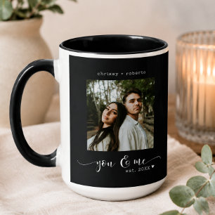 Moderne minimalistische schwarze Fotoschrift Tasse