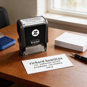 Moderne minimalistische Typografie Namens-Rücksend Permastempel