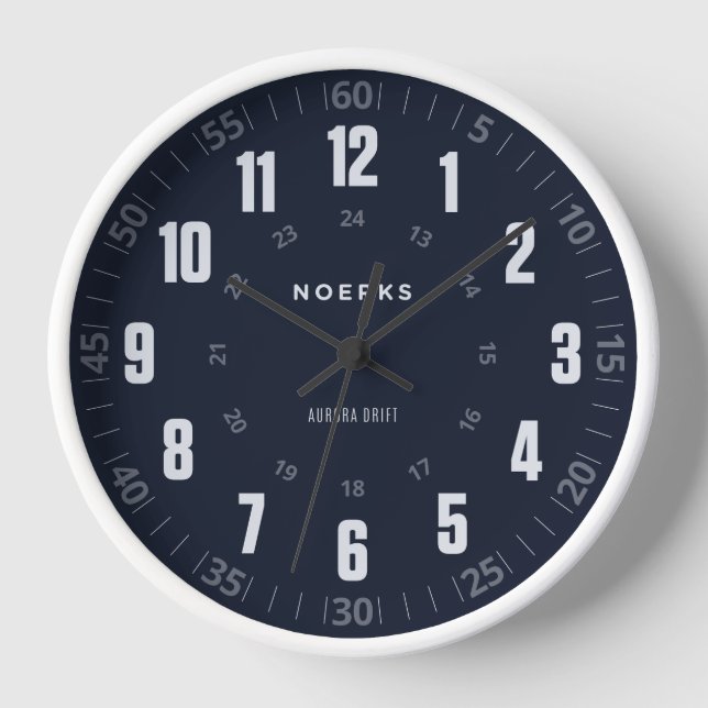Moderne Minimalistische Wanduhr – Aurora Drift (Vorderseite)