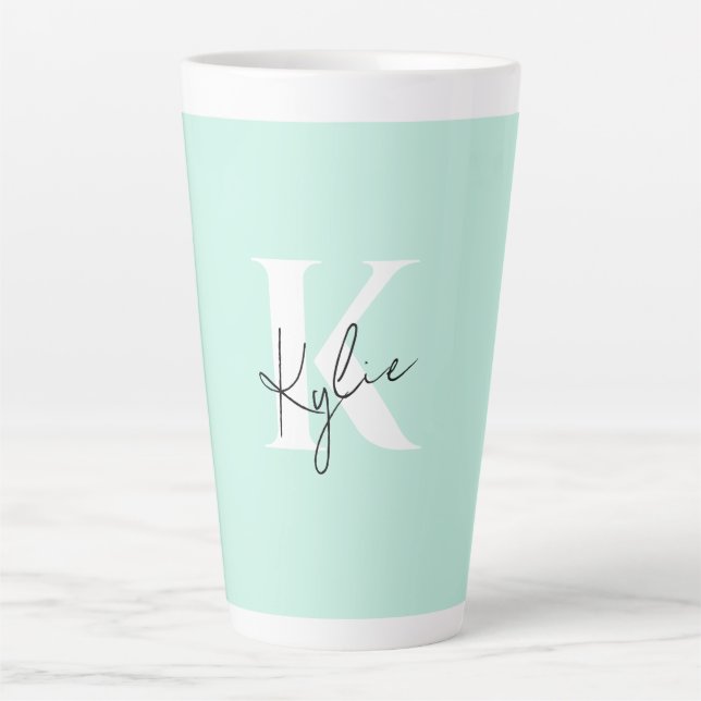 Moderne Minze Creme Personalisiert Monogramm Name  Milchtasse (Vorderseite)