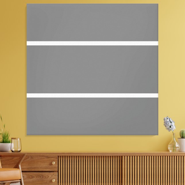 Moderne, mittelgraue, waagerechte Streifen Leinwanddruck (Insitu (Wohnzimmer))