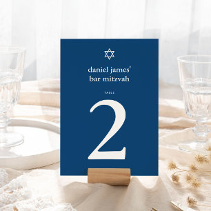 Moderne Mitzwa-Hochzeits-Tischnummernkarte in Mari Einladung