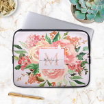 Moderne Monogram Blush Pink Floral Bouquet Laptopschutzhülle<br><div class="desc">Entspannen Sie Ihren Laptop mit unserer eleganten und modernen Monogram Blush Pink Floral Bouquet Laptop Hülle für Frauen.</div>