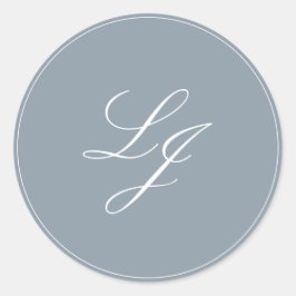 Moderne Monogram Simple Script Dusty Blue Wedding Runder Aufkleber